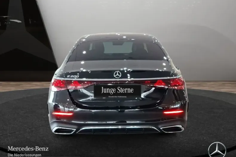Mercedes-Benz E 200 (Clasa E) din 2024 cu 29.877 km - oferta MER204663 - foto 6