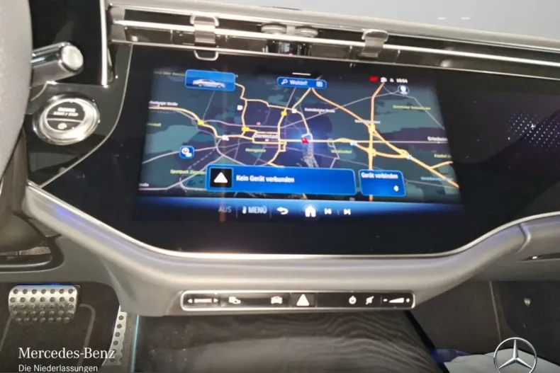 Mercedes-Benz E 200 (Clasa E) din 2024 cu 29.877 km - oferta MER204663 - foto 13