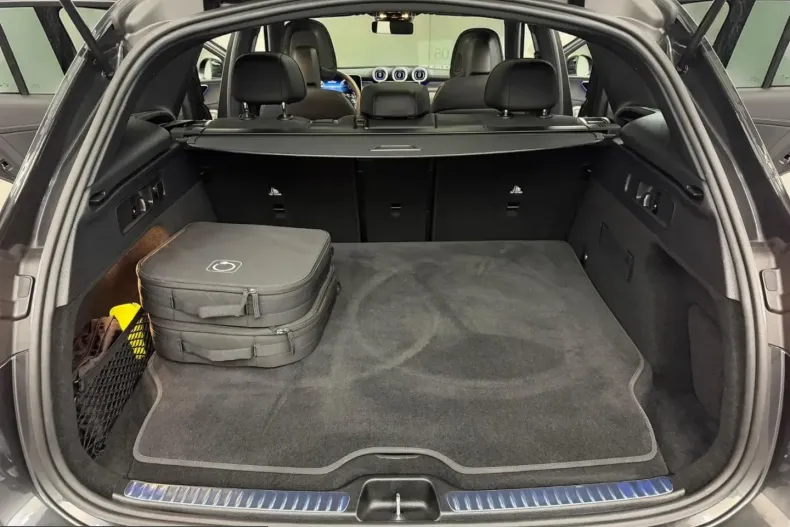 Mercedes-Benz GLC 300 (Clasa GLC) din 2024 cu 20.000 km - oferta MER204671 - foto 15