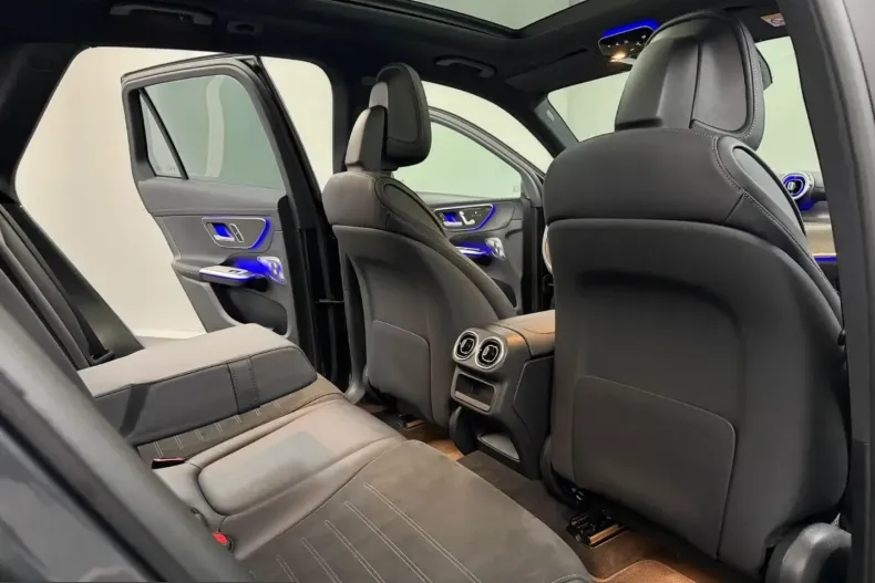 Mercedes-Benz GLC 300 (Clasa GLC) din 2024 cu 20.000 km - oferta MER204671 - foto 16