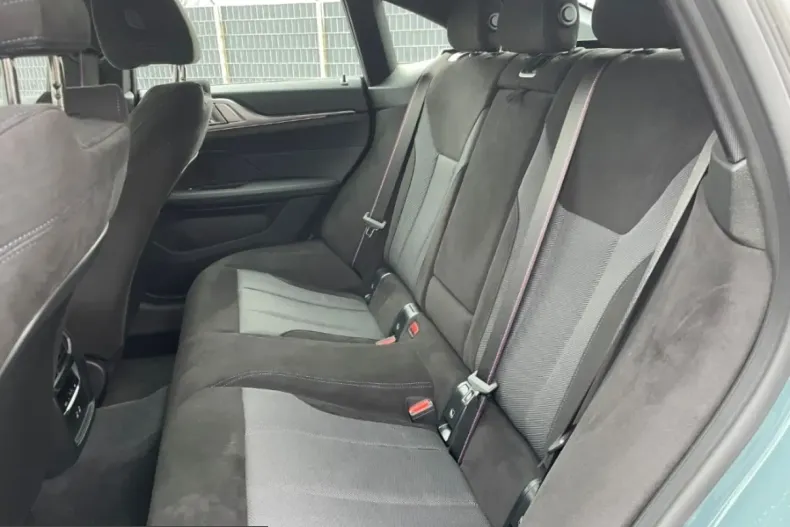 BMW 420i (Seria 4) din 2025 cu 13.907 km - oferta BMW204677 - foto 6