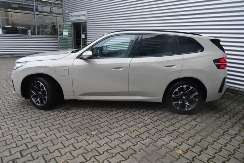 BMW X3 (Seria X) din 2025 cu 10.719 km - oferta BMW204678 - foto 4