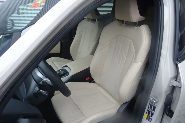 BMW X3 (Seria X) din 2025 cu 10.719 km - oferta BMW204678 - foto 7