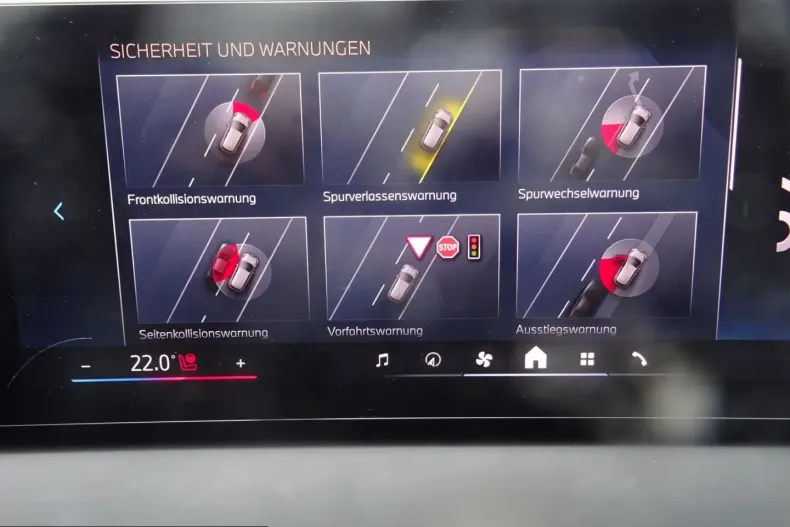 BMW X3 (Seria X) din 2025 cu 10.719 km - oferta BMW204678 - foto 13