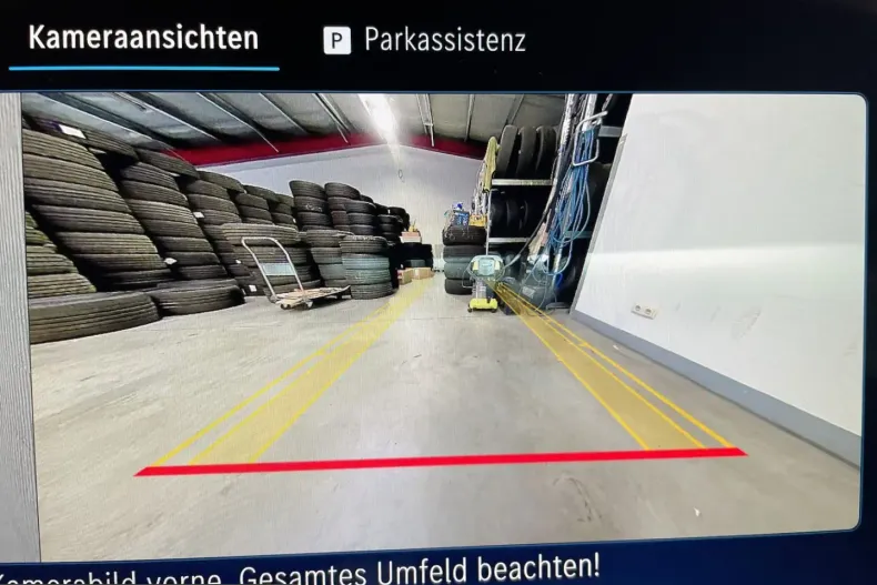 Mercedes-Benz E 200 (Clasa E) din 2025 cu 23.654 km - oferta MER204679 - foto 8