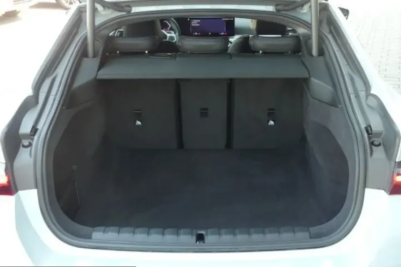 BMW 420d (Seria 4) din 2023 cu 34.840 km - oferta BMW204683 - foto 8