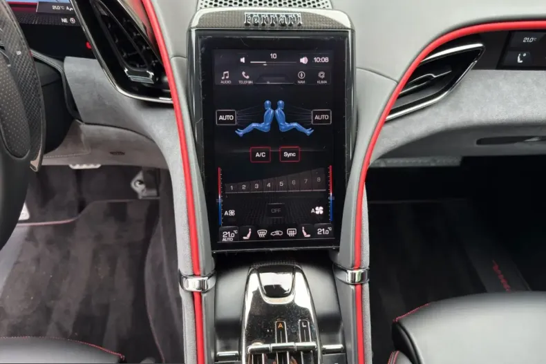 Ferrari Roma din 2022 cu 19.888 km - oferta FER204684 - foto 20