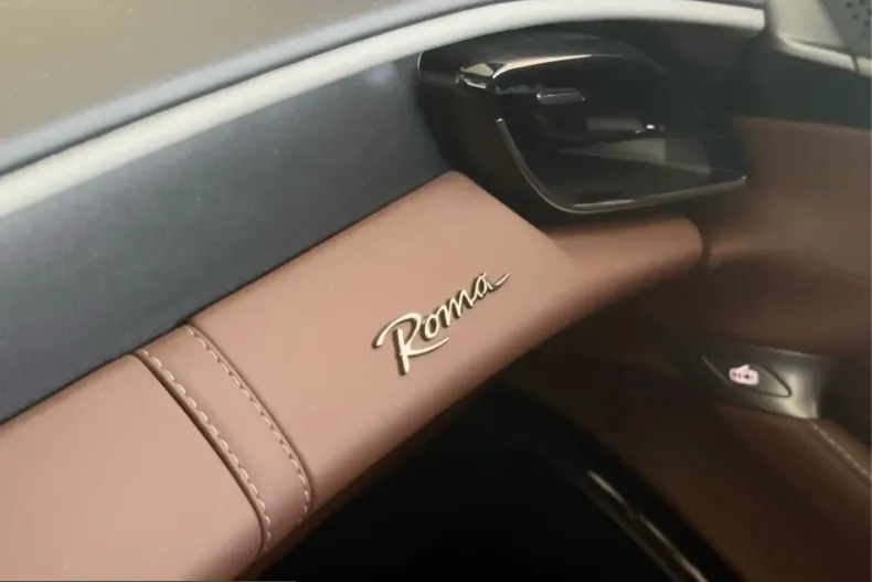 Ferrari Roma din 2022 cu 7.990 km - oferta FER204686 - foto 15