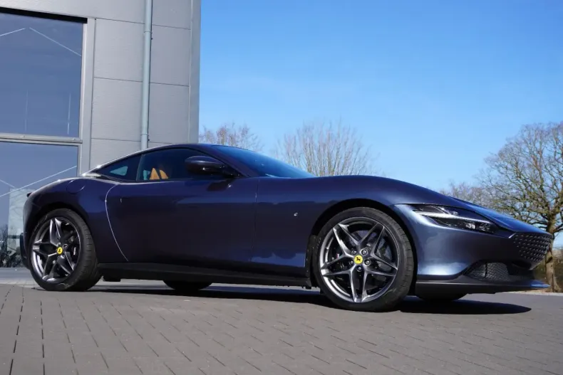 Ferrari Roma din 2022 cu 14.000 km - oferta FER204687 - foto 2