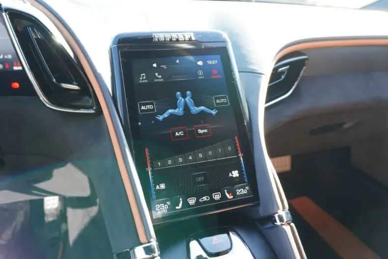 Ferrari Roma din 2022 cu 14.000 km - oferta FER204687 - foto 28