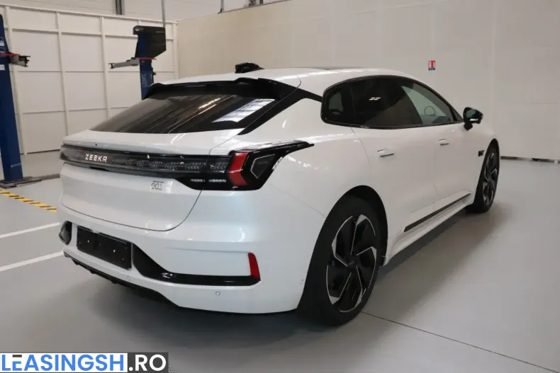 Zeekr 001 din 2024 cu 3.800 km - oferta ZEE204688 - foto 3