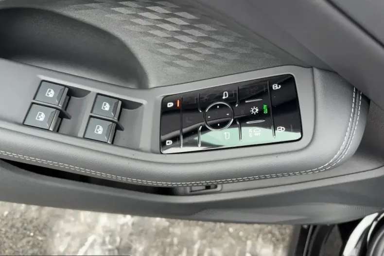 Audi A5 din 2025 cu 28.132 km - oferta AUD204691 - foto 12