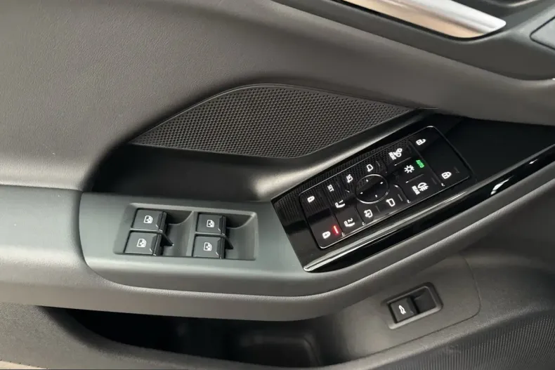 Audi A6 e-tron din 2025 cu 7.205 km - oferta AUD204693 - foto 16