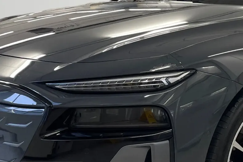 Audi A6 e-tron din 2025 cu 11.315 km - oferta AUD204696 - foto 5