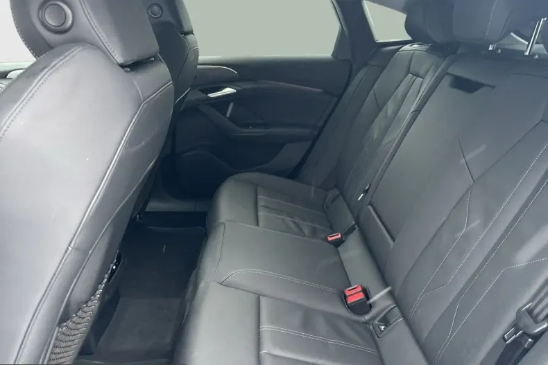 Audi A6 e-tron din 2025 cu 19.362 km - oferta AUD204697 - foto 8