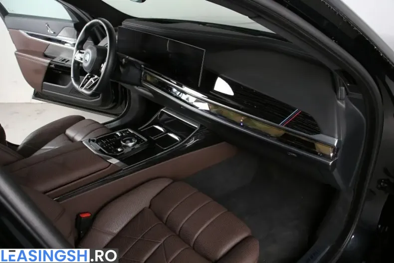 BMW i7 (Seria 7) din 2024 cu 54.100 km - oferta BMW204698 - foto 5