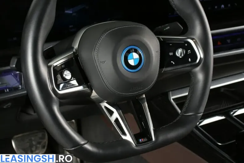 BMW i7 (Seria 7) din 2024 cu 54.100 km - oferta BMW204698 - foto 13