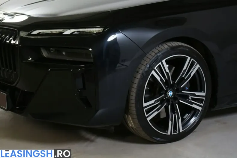 BMW i7 (Seria 7) din 2024 cu 54.100 km - oferta BMW204698 - foto 26