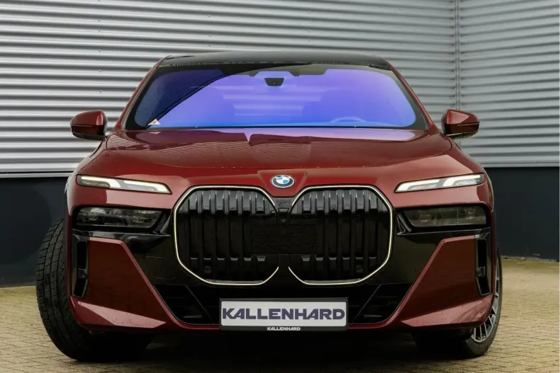 BMW i7 (Seria 7) din 2024 cu 39.903 km - oferta BMW204702 - foto 6