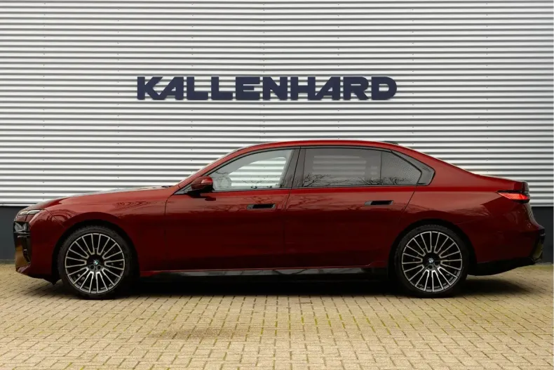 BMW i7 (Seria 7) din 2024 cu 39.903 km - oferta BMW204702 - foto 8