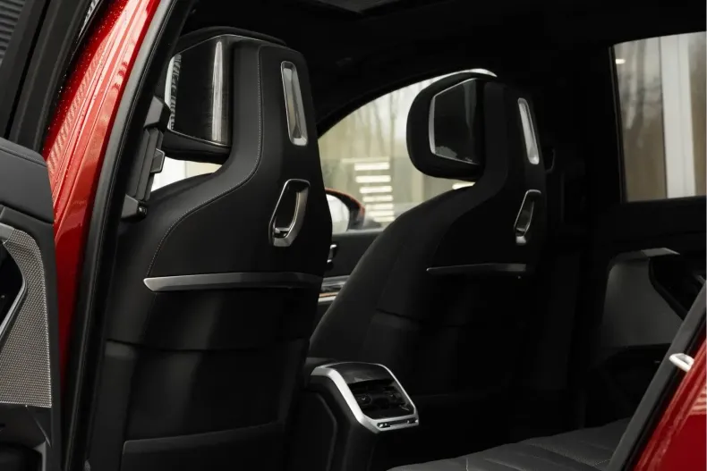 BMW i7 (Seria 7) din 2024 cu 39.903 km - oferta BMW204702 - foto 20