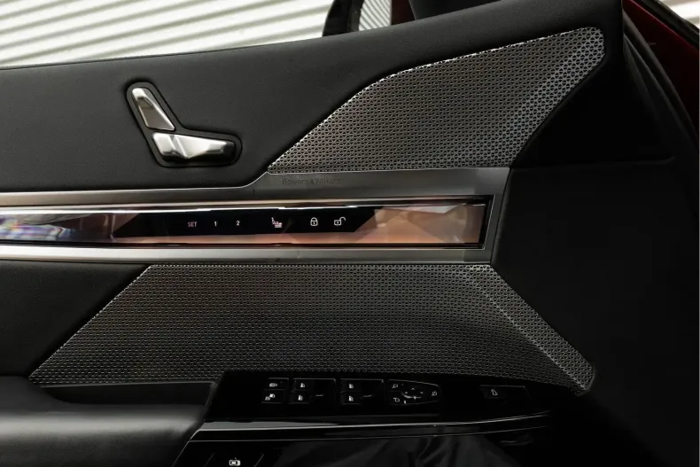 BMW i7 (Seria 7) din 2024 cu 39.903 km - oferta BMW204702 - foto 24