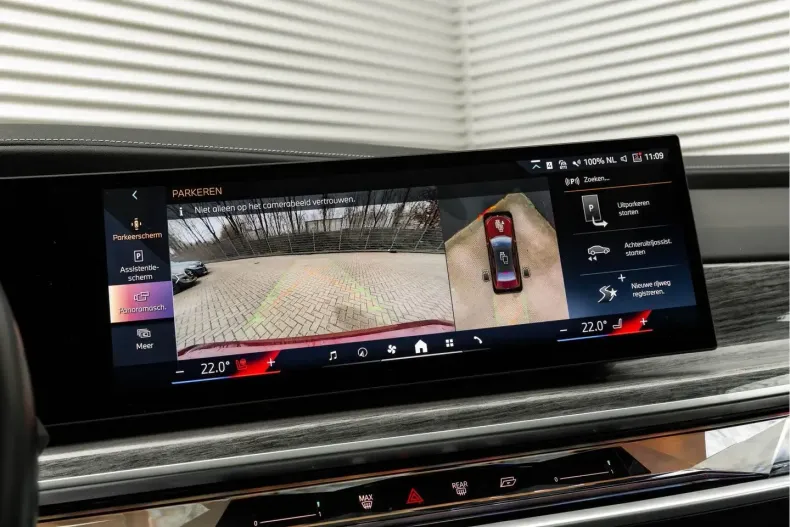 BMW i7 (Seria 7) din 2024 cu 39.903 km - oferta BMW204702 - foto 30