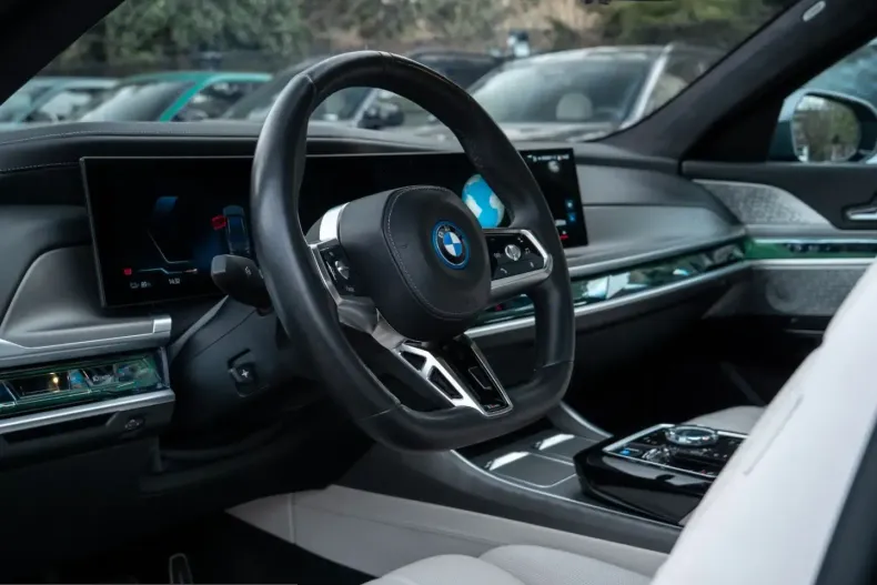 BMW i7 (Seria 7) din 2023 cu 75.000 km - oferta BMW204704 - foto 12