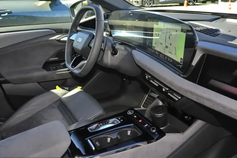 Audi A6 e-tron din 2025 cu 19.500 km - oferta AUD204706 - foto 4