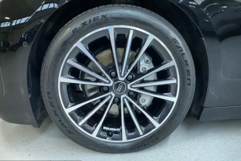 Audi A6 e-tron din 2025 cu 8.772 km - oferta AUD204707 - foto 12