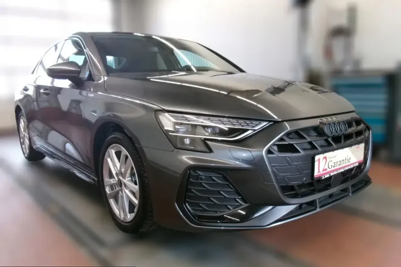 Audi A3 din 2025 cu 250 km - oferta AUD204711 - foto 1