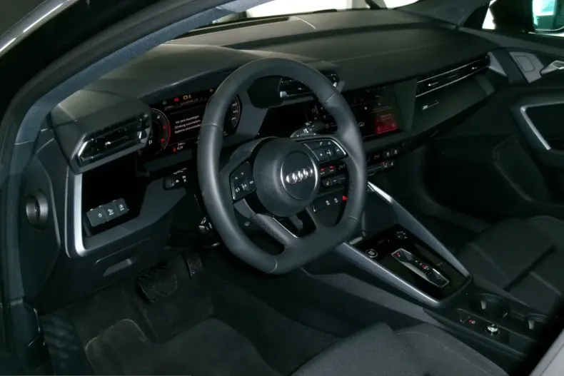 Audi A3 din 2025 cu 250 km - oferta AUD204711 - foto 7