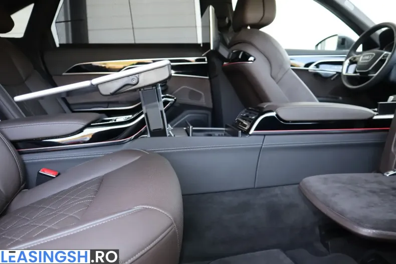 Audi A8 din 2024 cu 26.000 km - oferta AUD204712 - foto 22