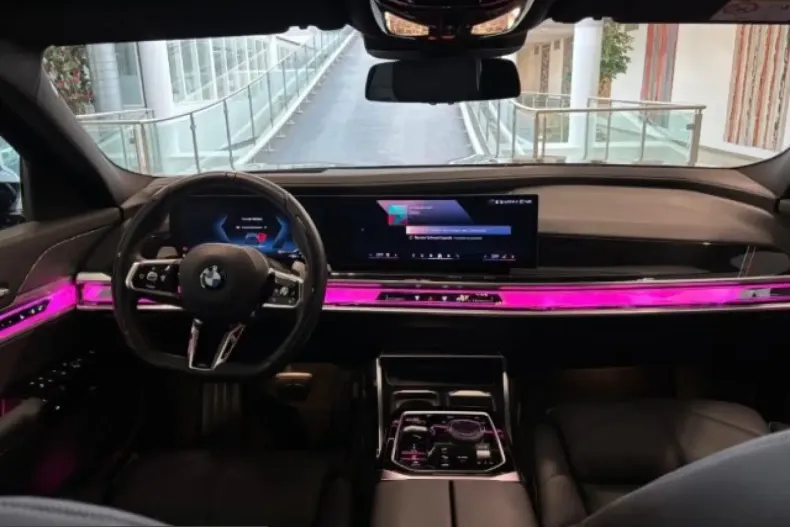 BMW 740 (Seria 7) din 2025 cu 24.095 km - oferta BMW204715 - foto 5