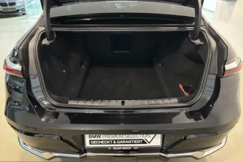 BMW 740 (Seria 7) din 2025 cu 24.095 km - oferta BMW204715 - foto 18