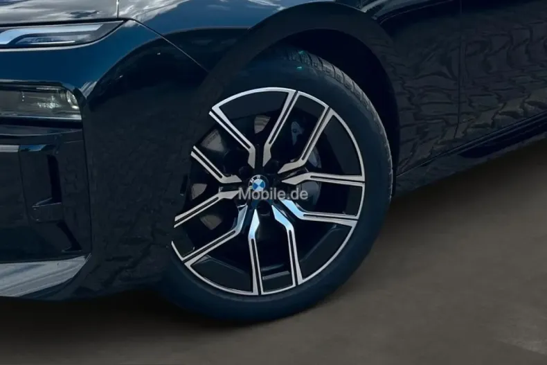 BMW 740 (Seria 7) din 2024 cu 26.230 km - oferta BMW204717 - foto 9