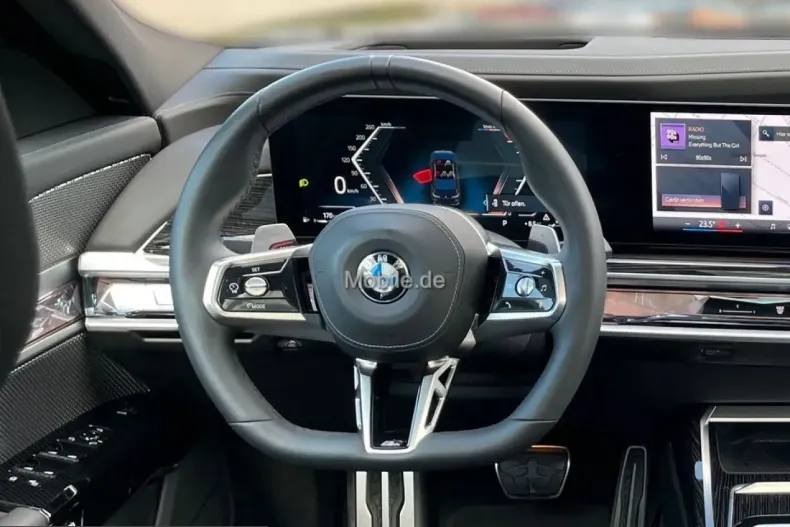 BMW 740 (Seria 7) din 2024 cu 26.230 km - oferta BMW204717 - foto 13