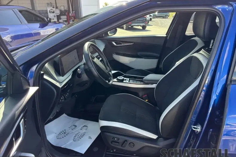Kia EV6 din 2023 cu 44.975 km - oferta KIA204720 - foto 8