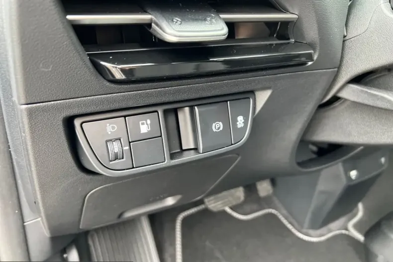 Kia EV6 din 2023 cu 29.800 km - oferta KIA204721 - foto 22