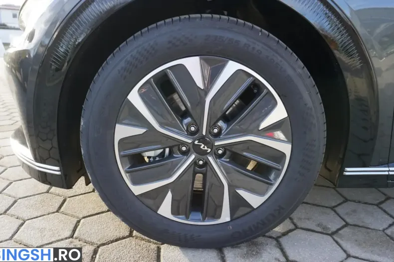 Kia EV6 din 2023 cu 41.000 km - oferta KIA204723 - foto 5