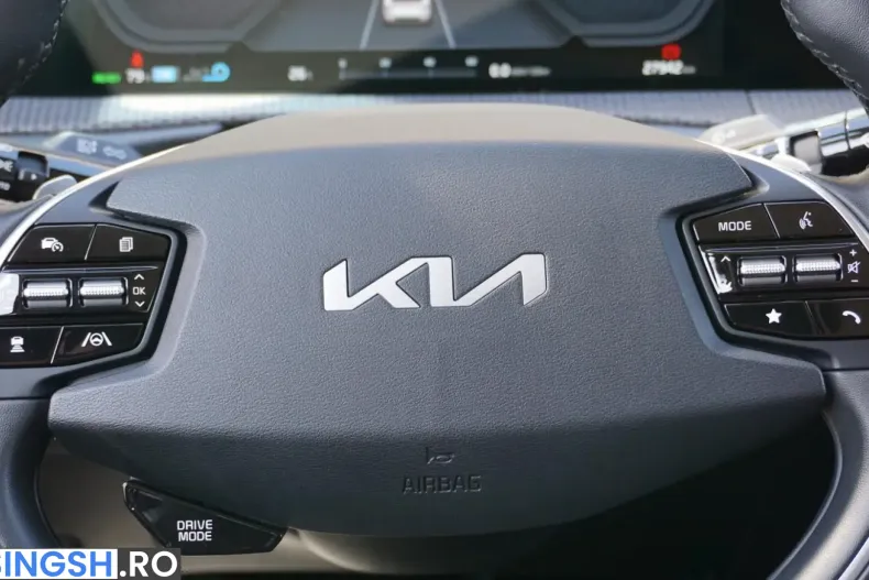 Kia EV6 din 2023 cu 27.895 km - oferta KIA204724 - foto 13