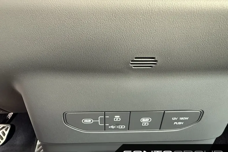 Kia EV9 din 2024 cu 12.500 km - oferta KIA204726 - foto 28