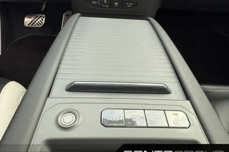 Kia EV9 din 2024 cu 12.500 km - oferta KIA204726 - foto 29