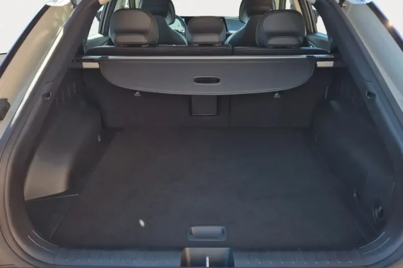 Kia EV6 din 2023 cu 38.800 km - oferta KIA204727 - foto 9