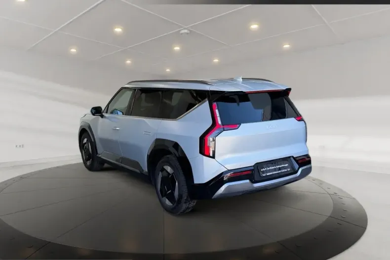 Kia EV9 din 2024 cu 19.390 km - oferta KIA204729 - foto 4