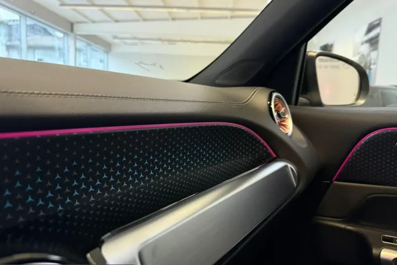 Mercedes-Benz EQB din 2024 cu 21.649 km - oferta MER204731 - foto 13