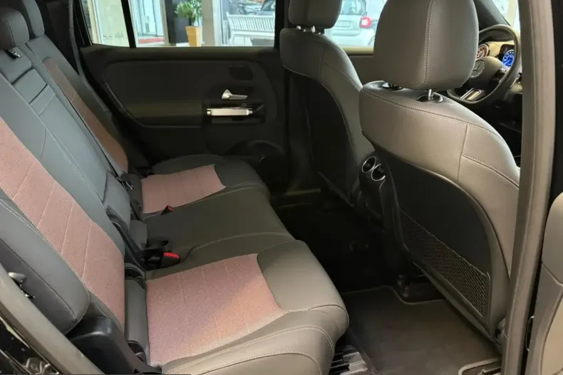 Mercedes-Benz EQB din 2024 cu 21.649 km - oferta MER204731 - foto 17