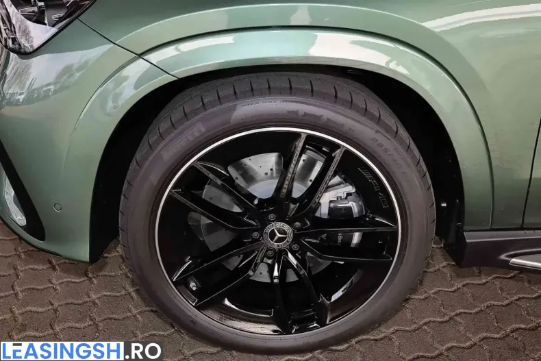 Mercedes-Benz GLE 400 (Clasa GLE) din 2025 cu 10.000 km - oferta MER204733 - foto 3