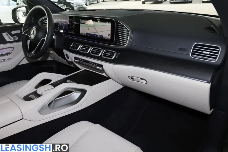 Mercedes-Benz GLE 400 (Clasa GLE) din 2025 cu 10.000 km - oferta MER204733 - foto 10
