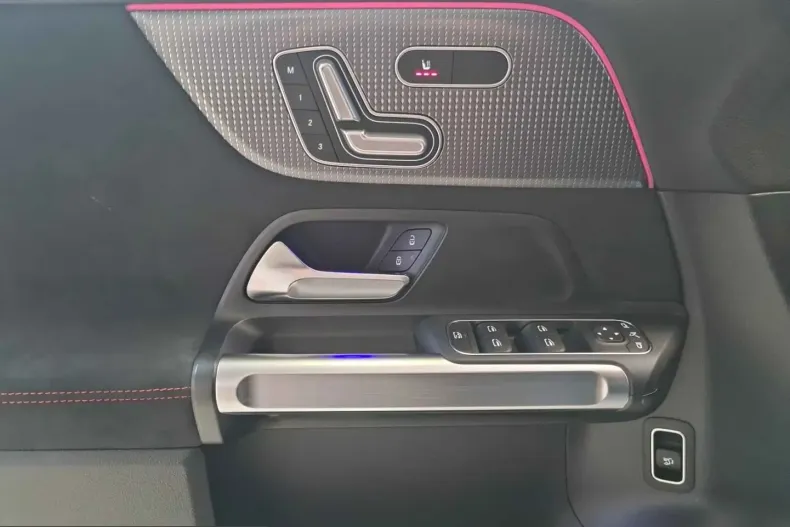 Mercedes-Benz EQB din 2024 cu 49.000 km - oferta MER204734 - foto 5